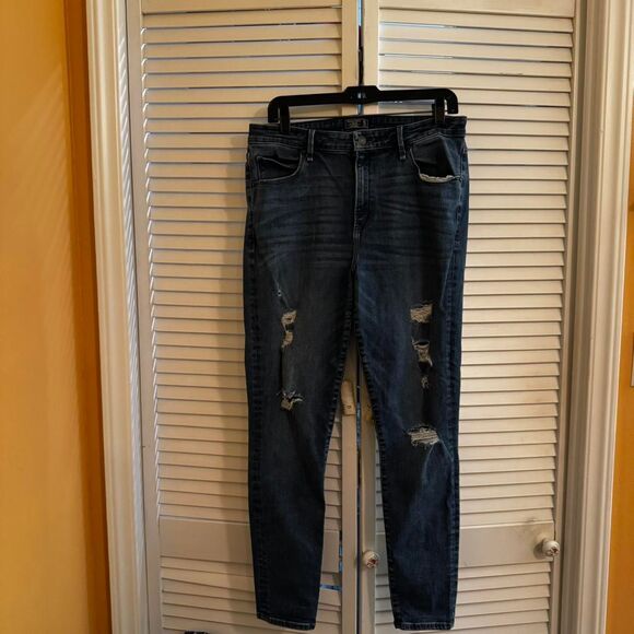 Abercrombie-fitch Women's Blue and Navy Jeans - Picture 2 of 8